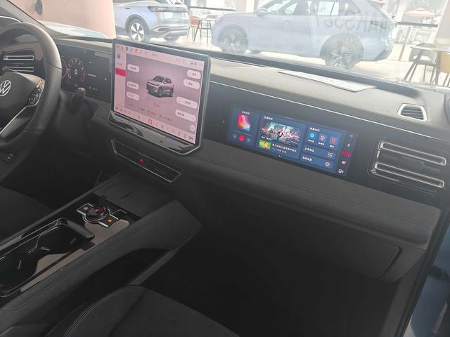 Volkswagen Tiguan 2024 thumb 12