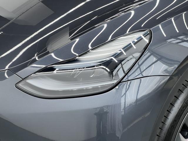 Tesla Model Y 2024 thumb 10