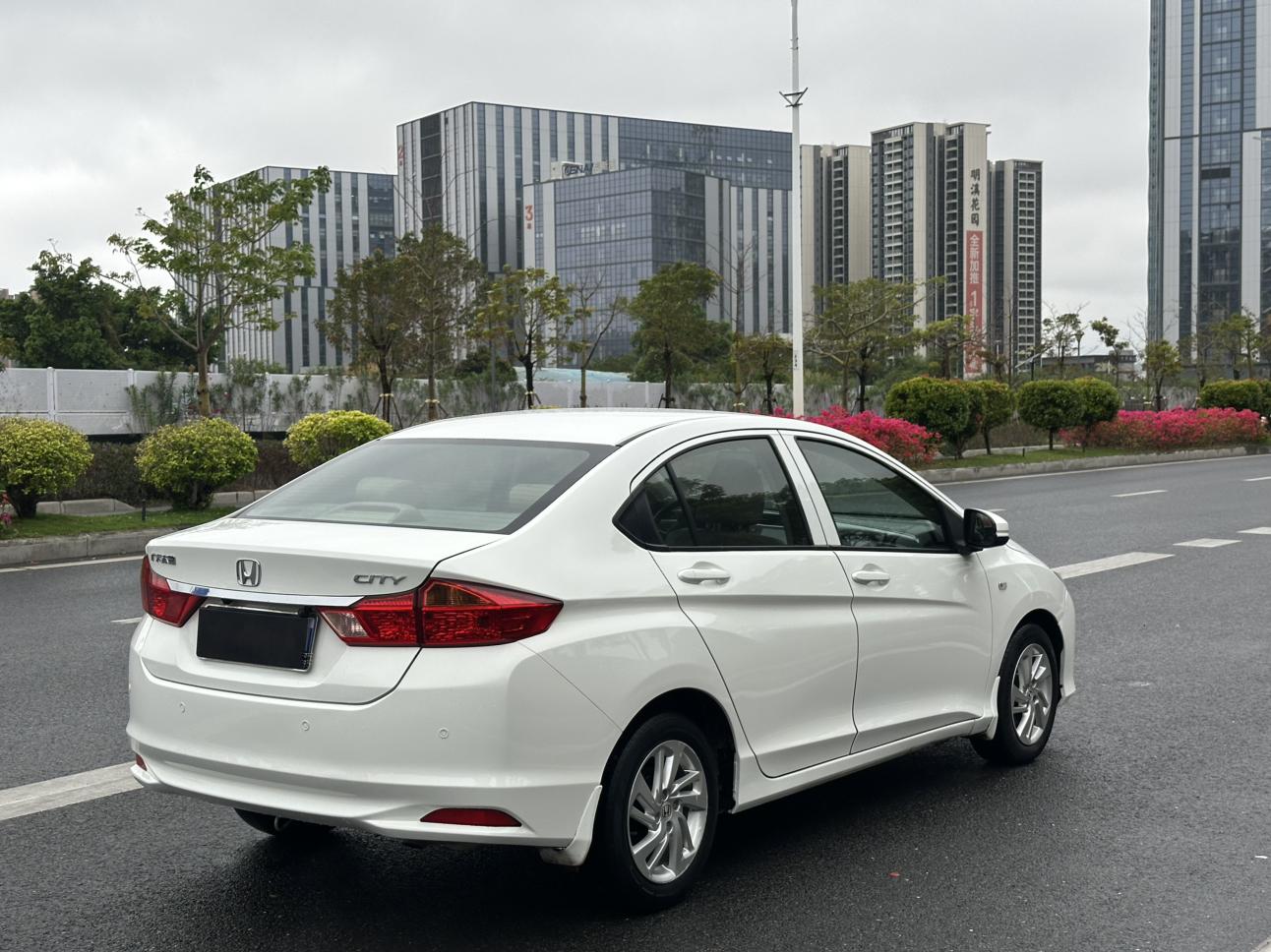 Honda City 2016 thumb 4