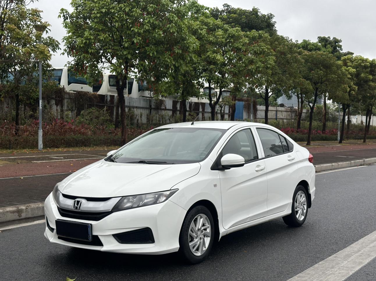 Honda City 2016 thumb 8