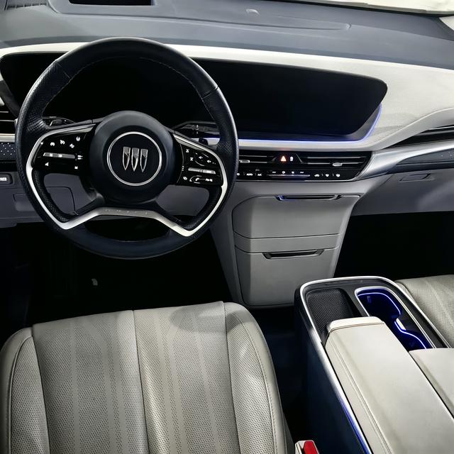 Buick Century 2023 thumb 4