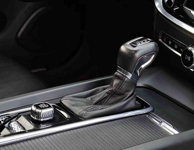 Volvo S60 2021 thumb 11
