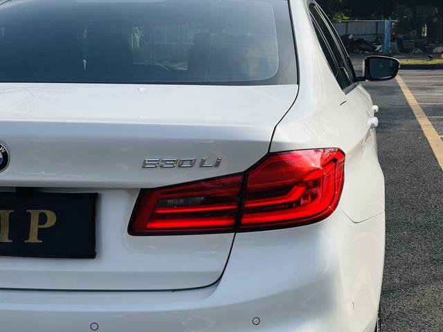 BMW 5 серии 2020 thumb 12