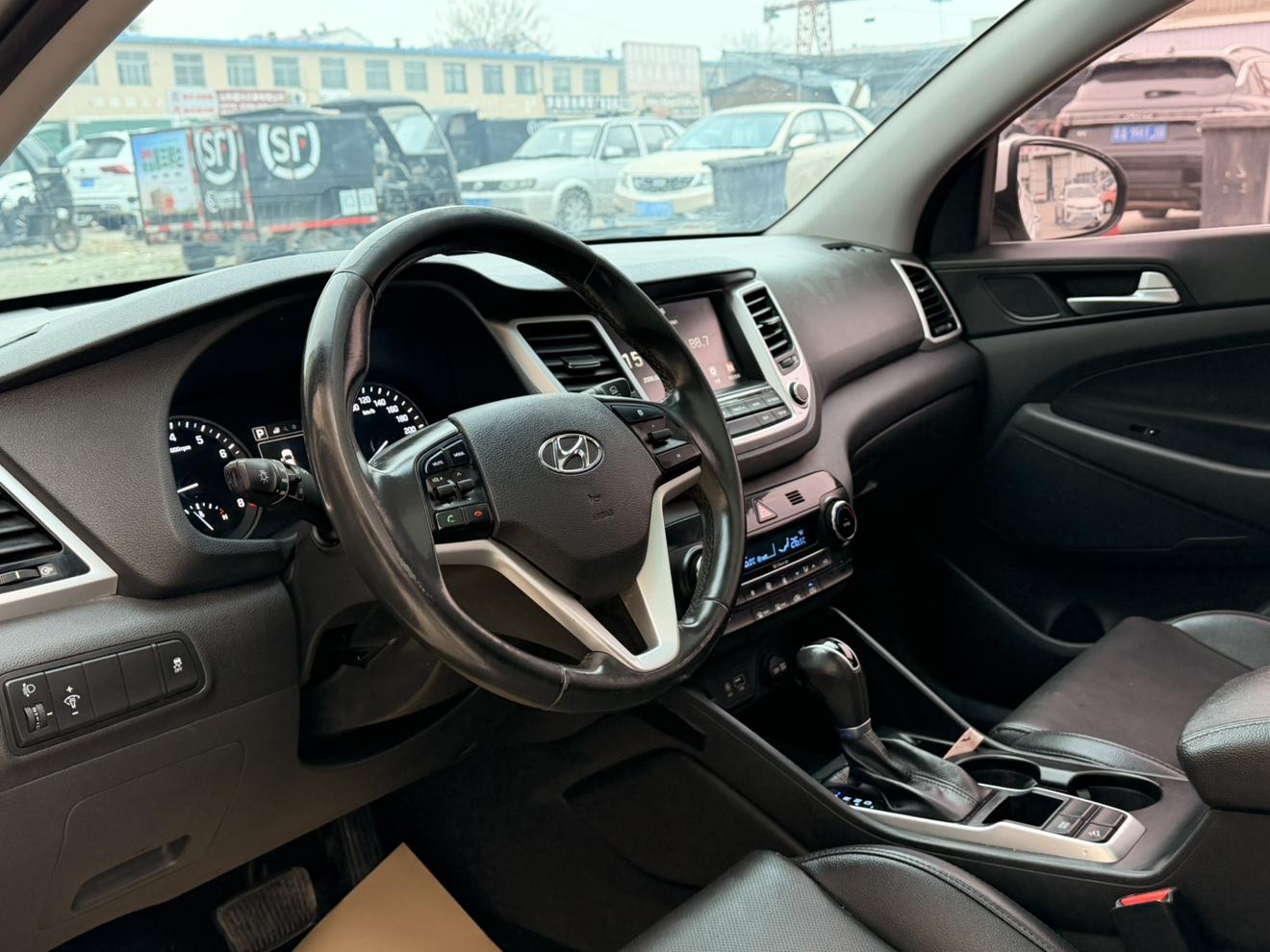 Hyundai Tucson 2017 thumb 12