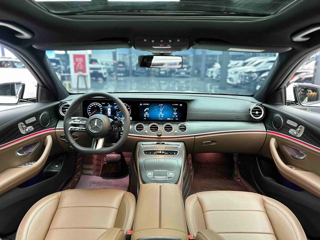 Mercedes-Benz E-Class 2023 thumb 6
