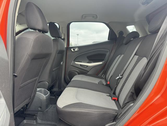 Ford EcoSport 2015 thumb 12