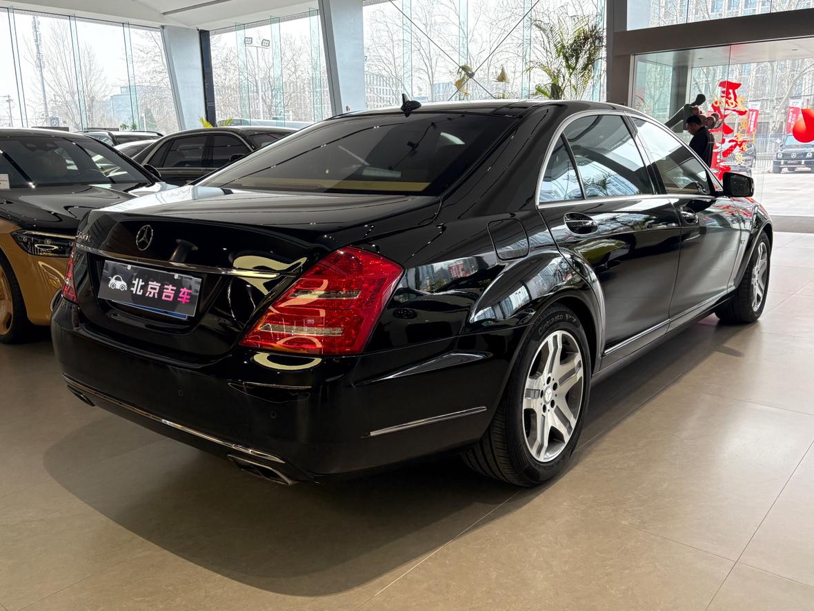 Mercedes-Benz S-Class 2012 thumb 4