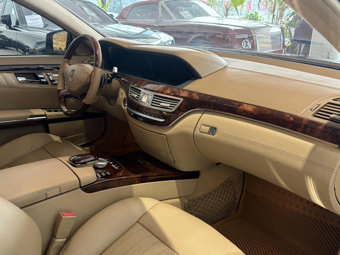 Mercedes-Benz S-Class 2012 thumb 12