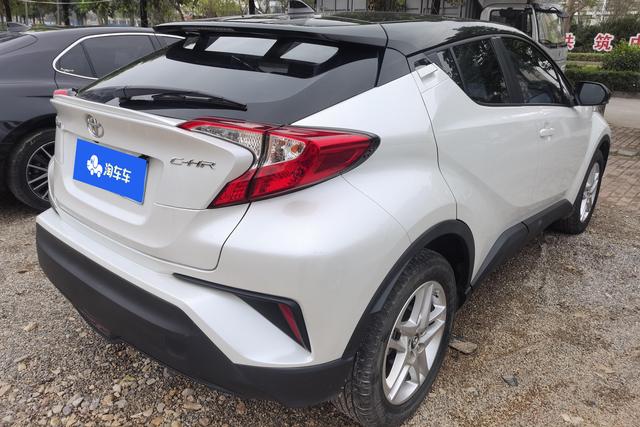 Toyota C-HR 2022 thumb 6