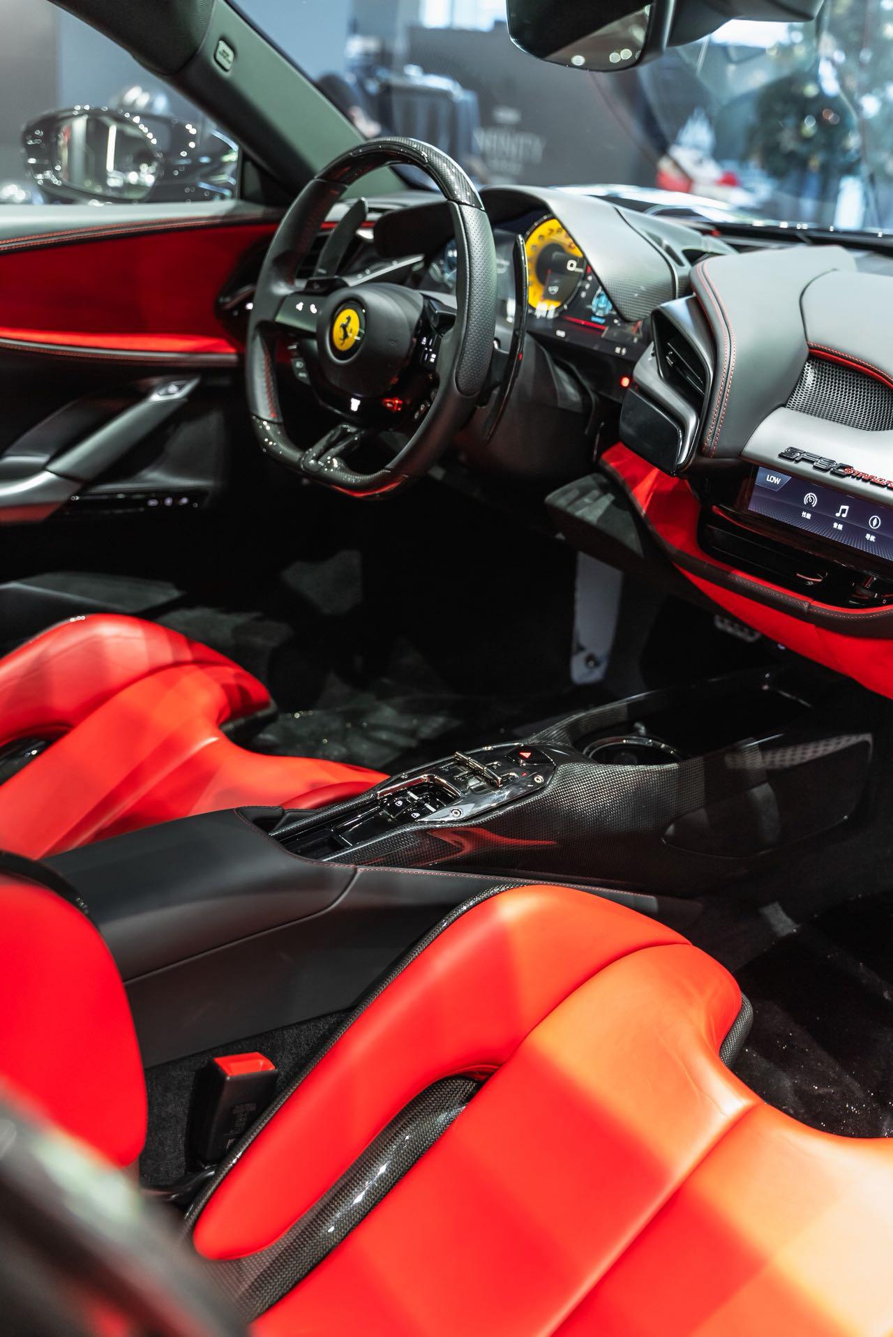 Ferrari SF90 2023 thumb 9
