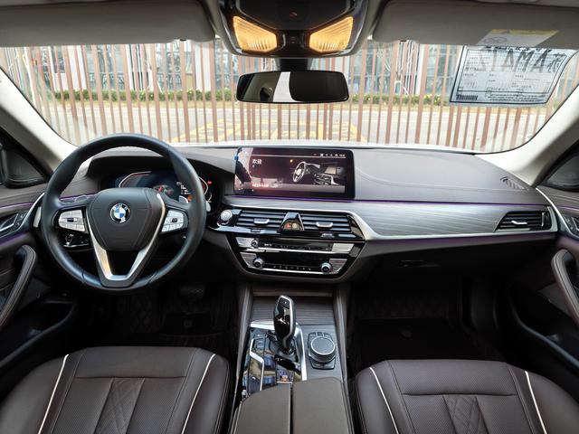 BMW 5 серии 2022 thumb 7