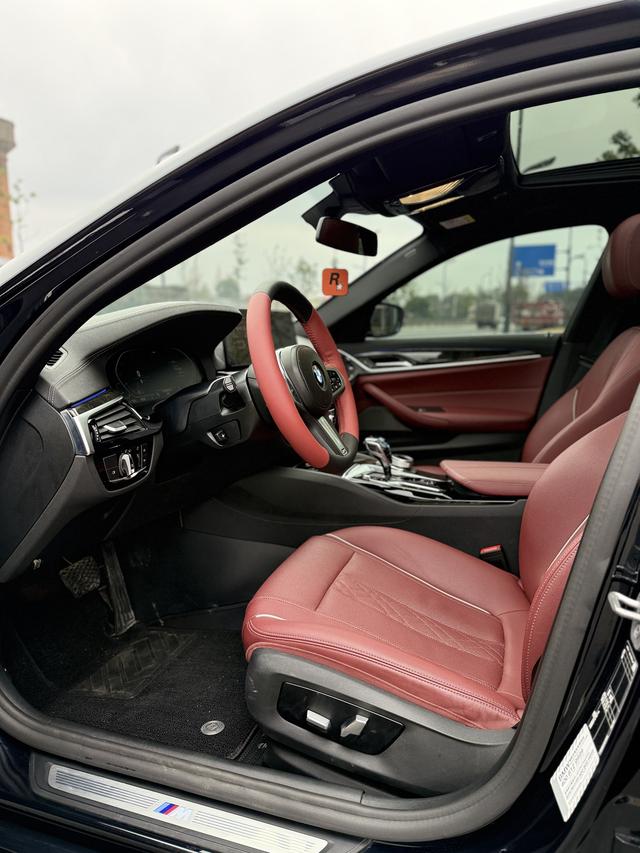 BMW 5 серии 2021 thumb 5