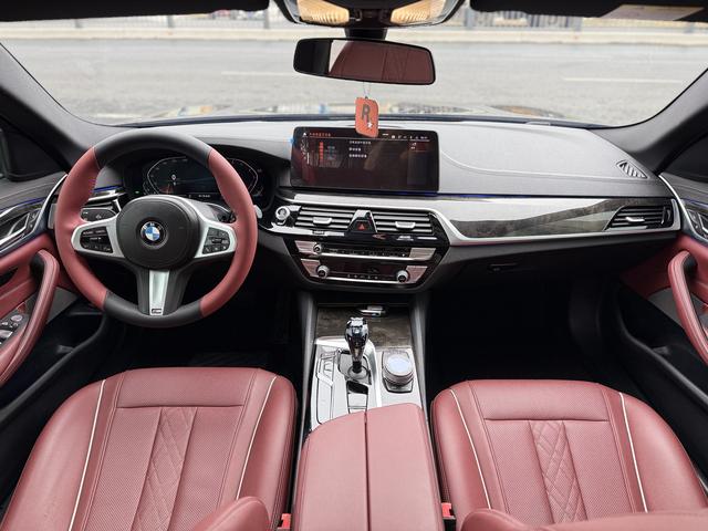 BMW 5 серии 2021 thumb 7