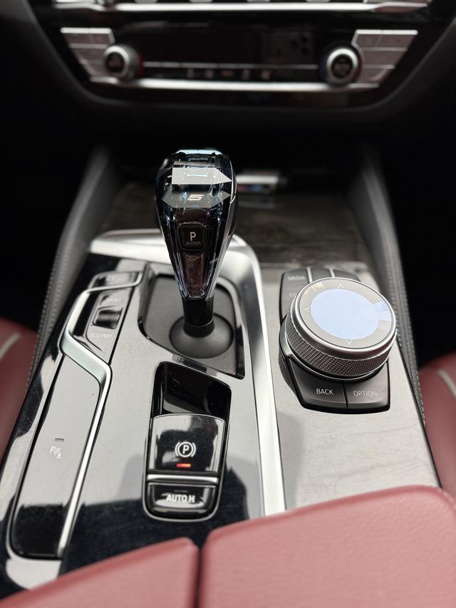 BMW 5 серии 2021 thumb 9