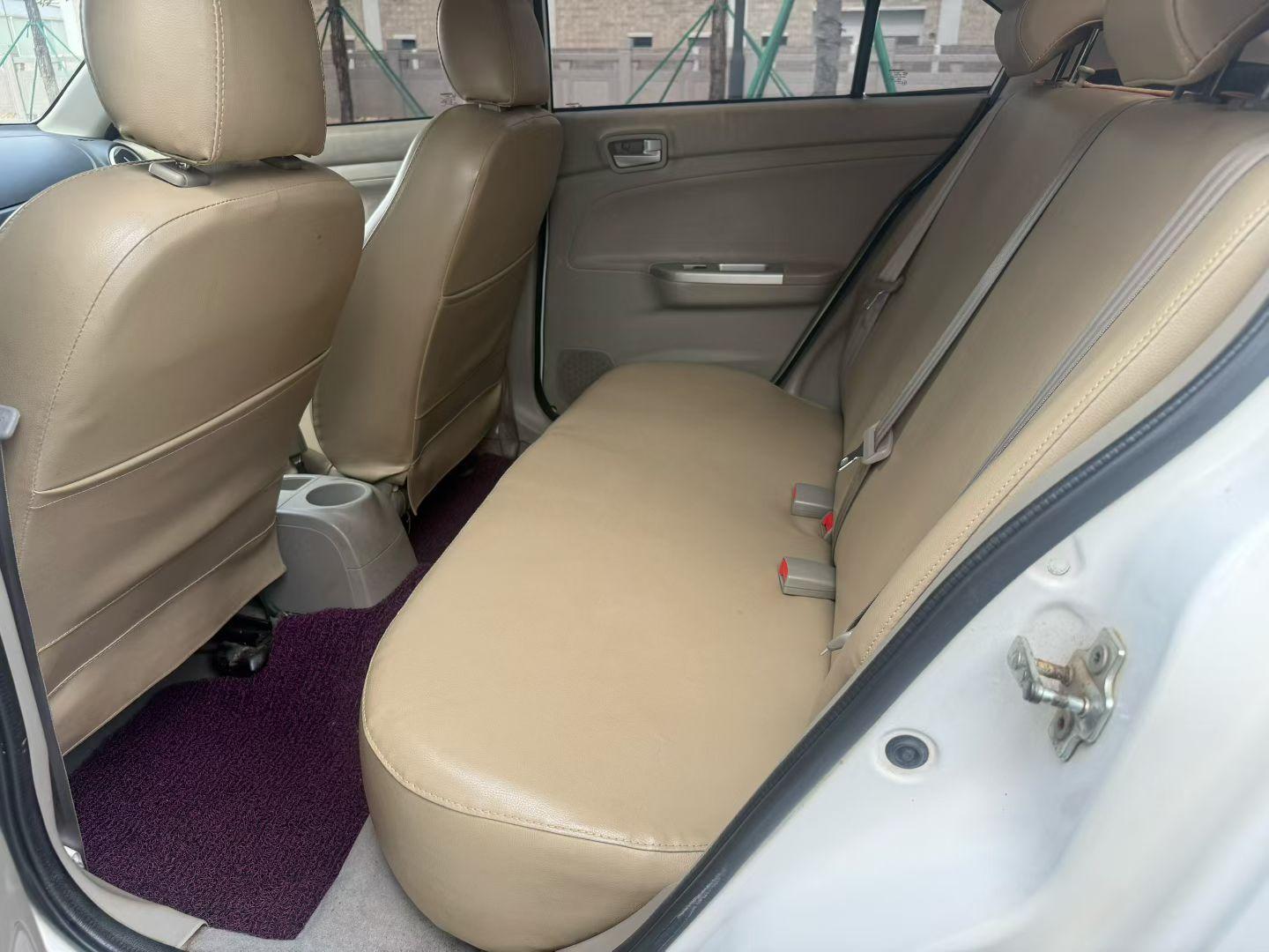Changan Alsvin V7 2017 thumb 7