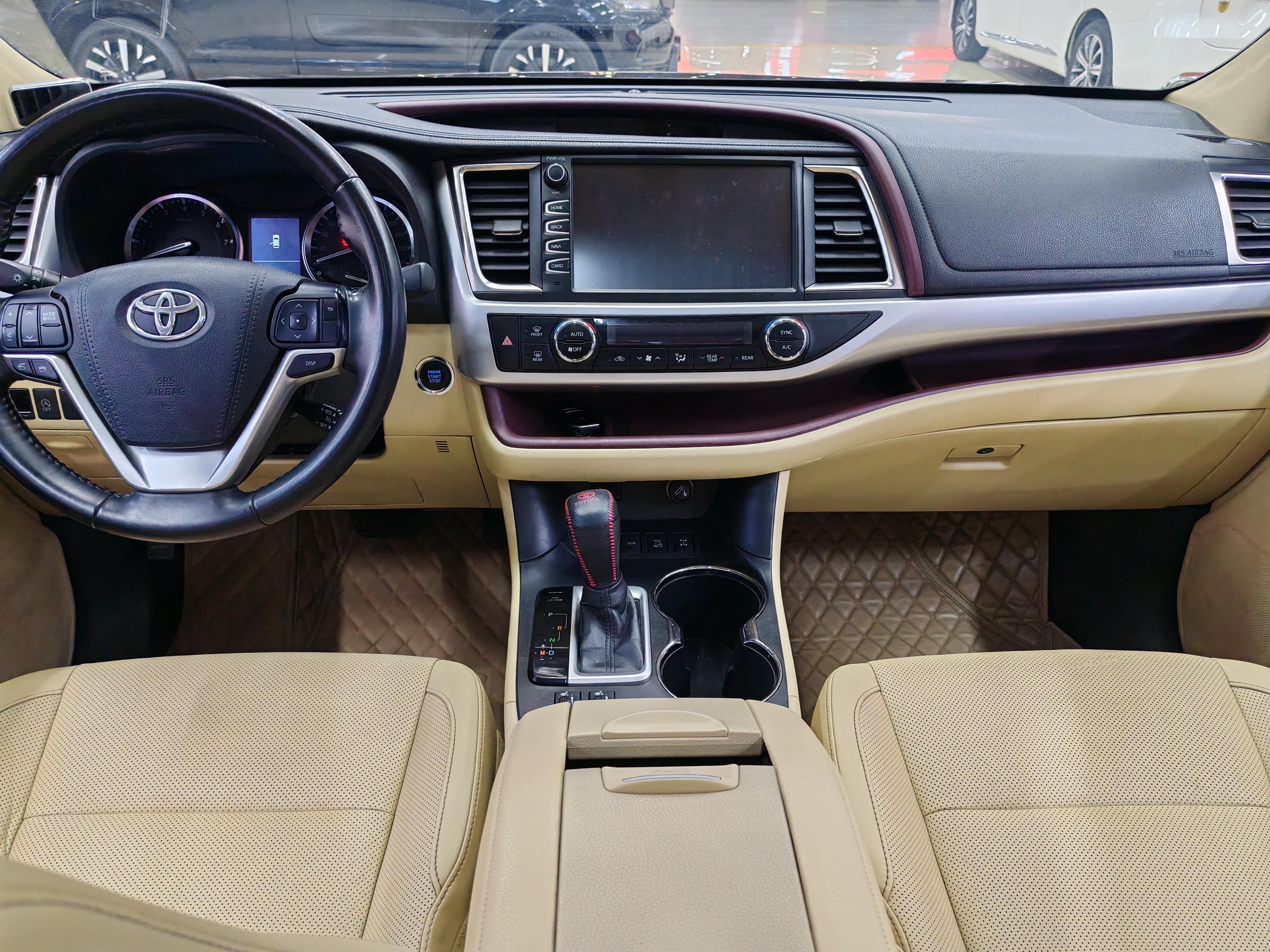 Toyota Highlander 2017 thumb 10