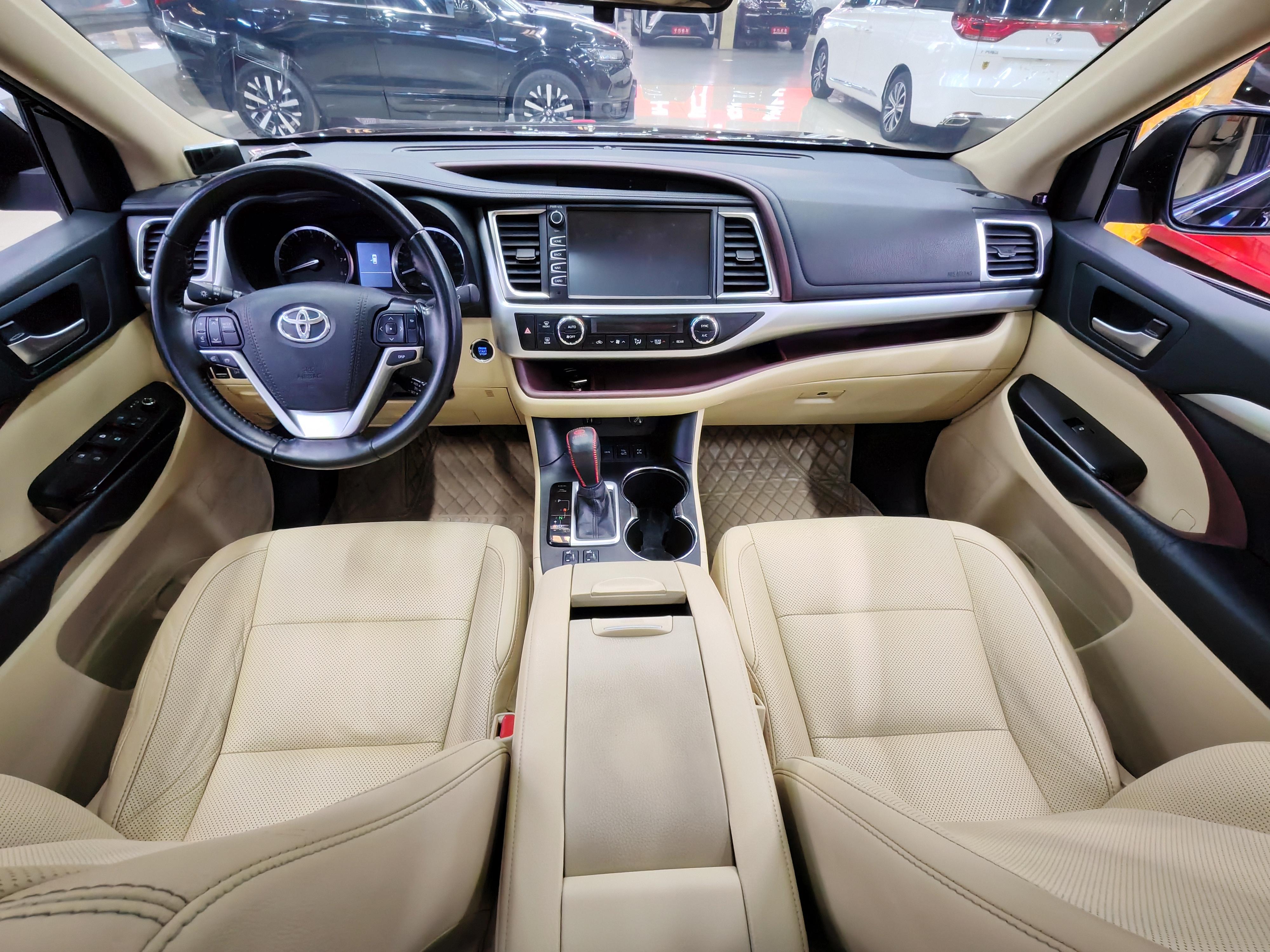 Toyota Highlander 2017 thumb 11