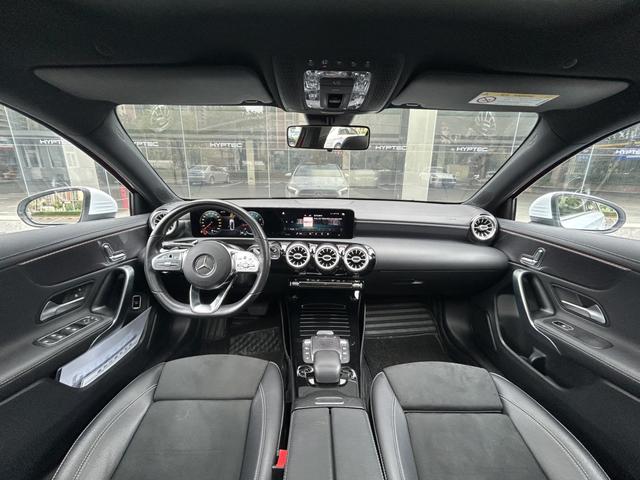 Mercedes-Benz A-Class 2021 thumb 3