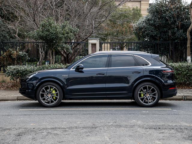 Porsche Cayenne 2020 thumb 11