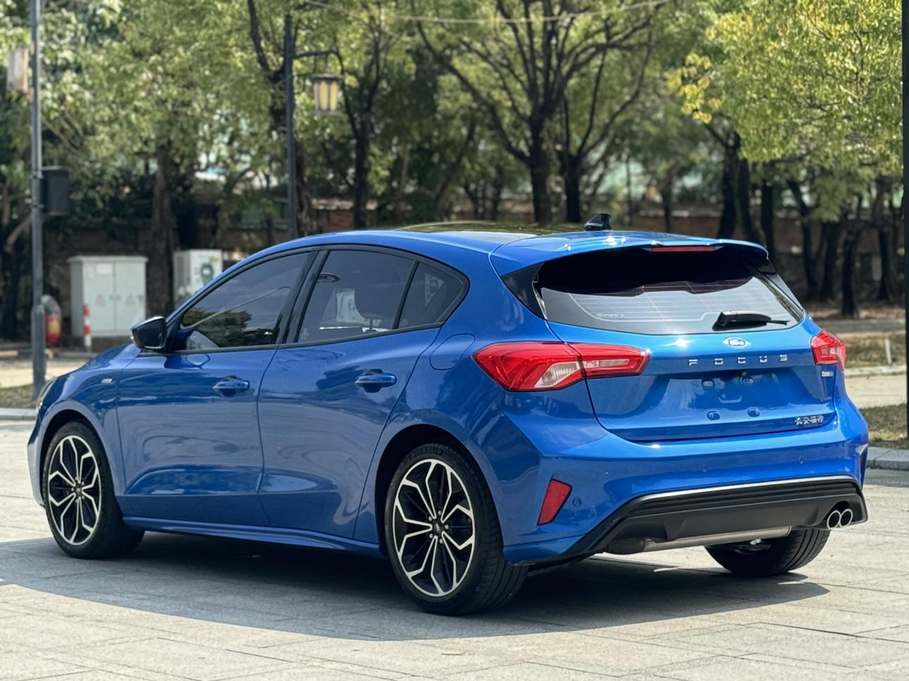Ford Focus ST 2021 thumb 3