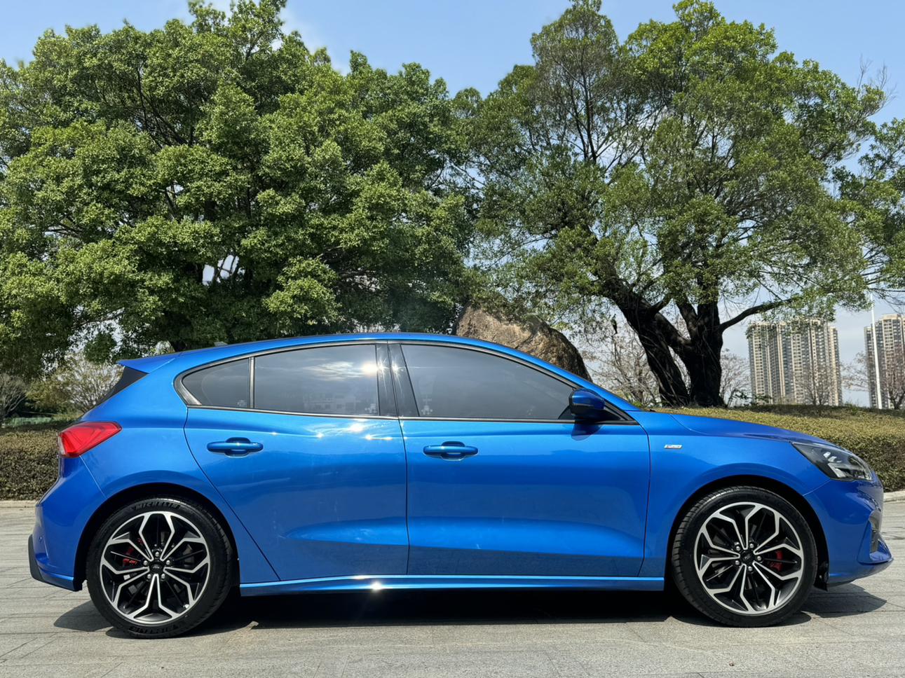 Ford Focus ST 2021 thumb 6