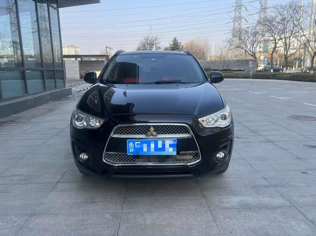 Mitsubishi ASX 2015 thumb 9