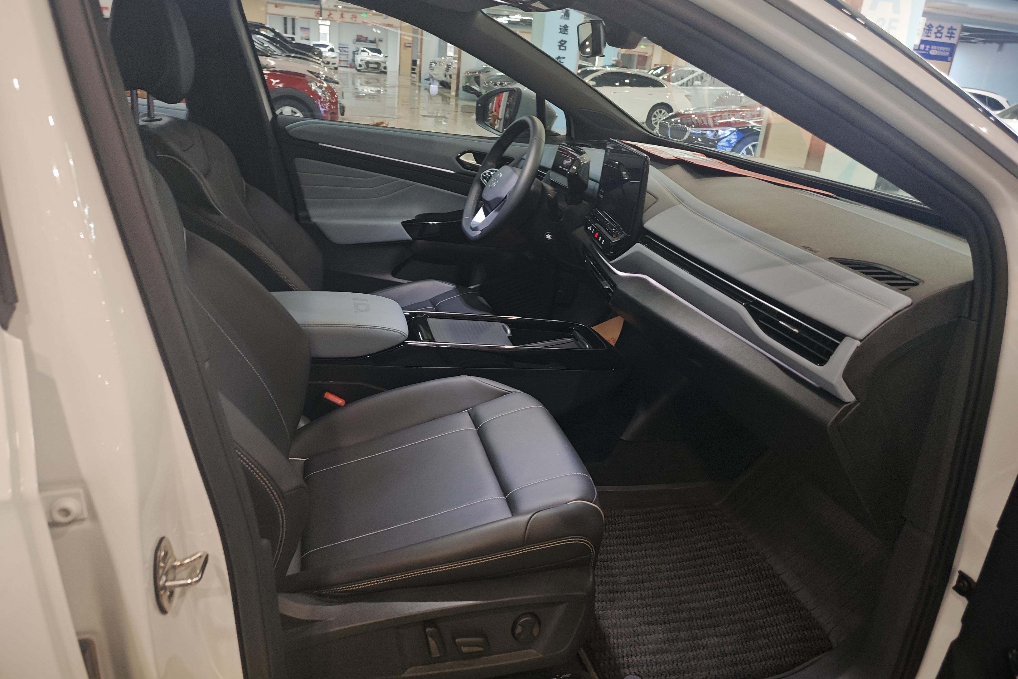Volkswagen ID.4 2024 thumb 4