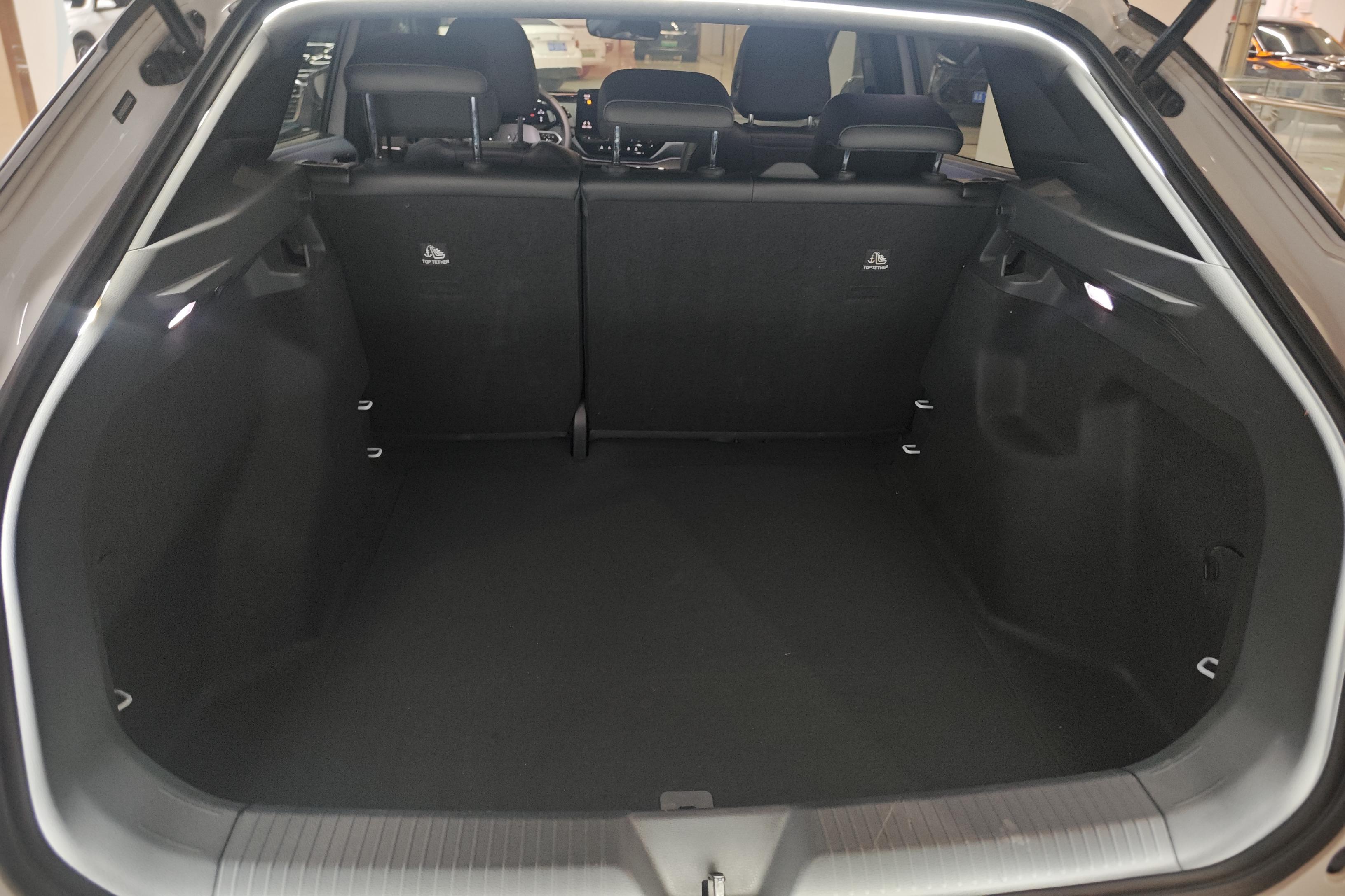 Volkswagen ID.4 2024 thumb 9