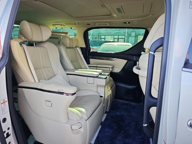 Toyota Vellfire 2021 thumb 6