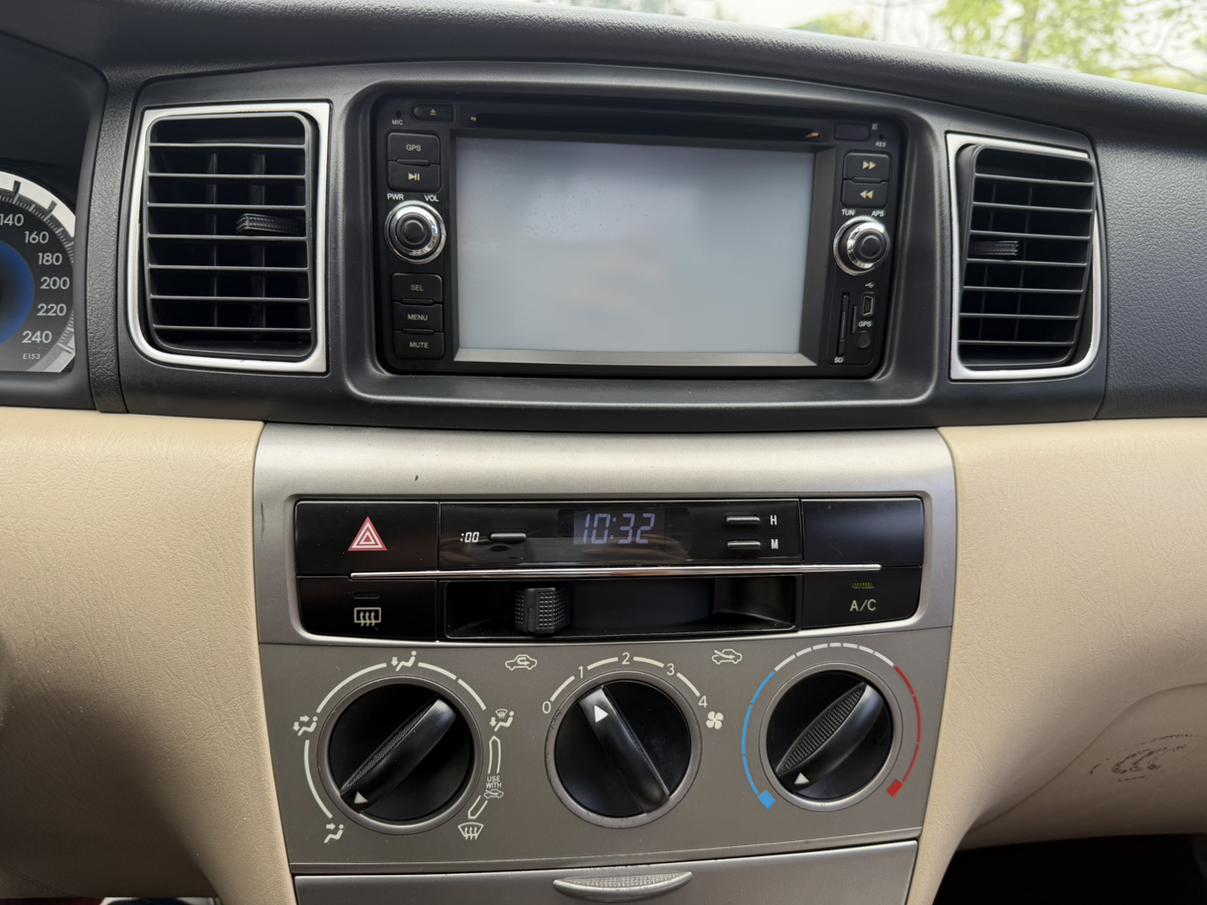 Toyota Corolla 2016 thumb 8