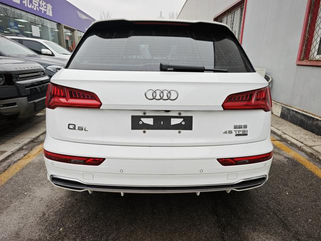 Audi Q5 2020 thumb 2