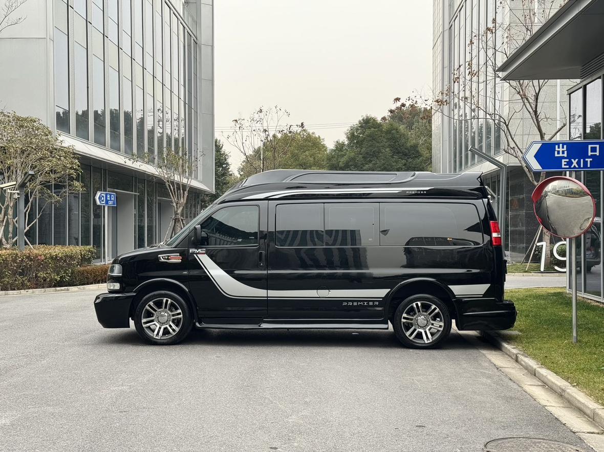 GMC Savana 2019 thumb 2