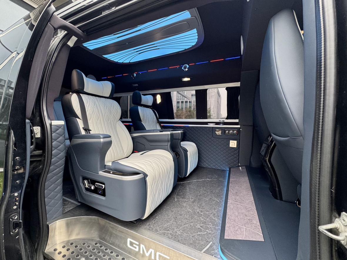 GMC Savana 2019 thumb 9