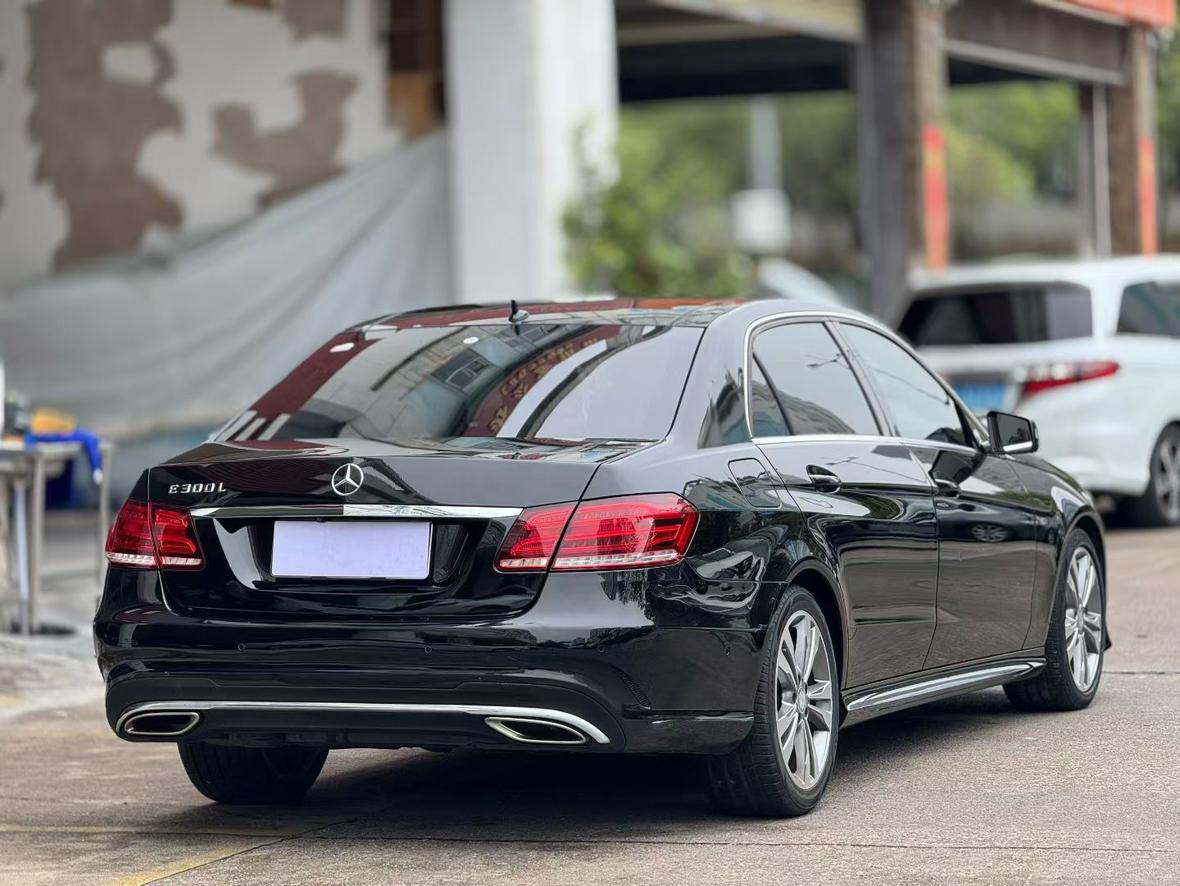 Mercedes-Benz E-Class 2014 thumb 3