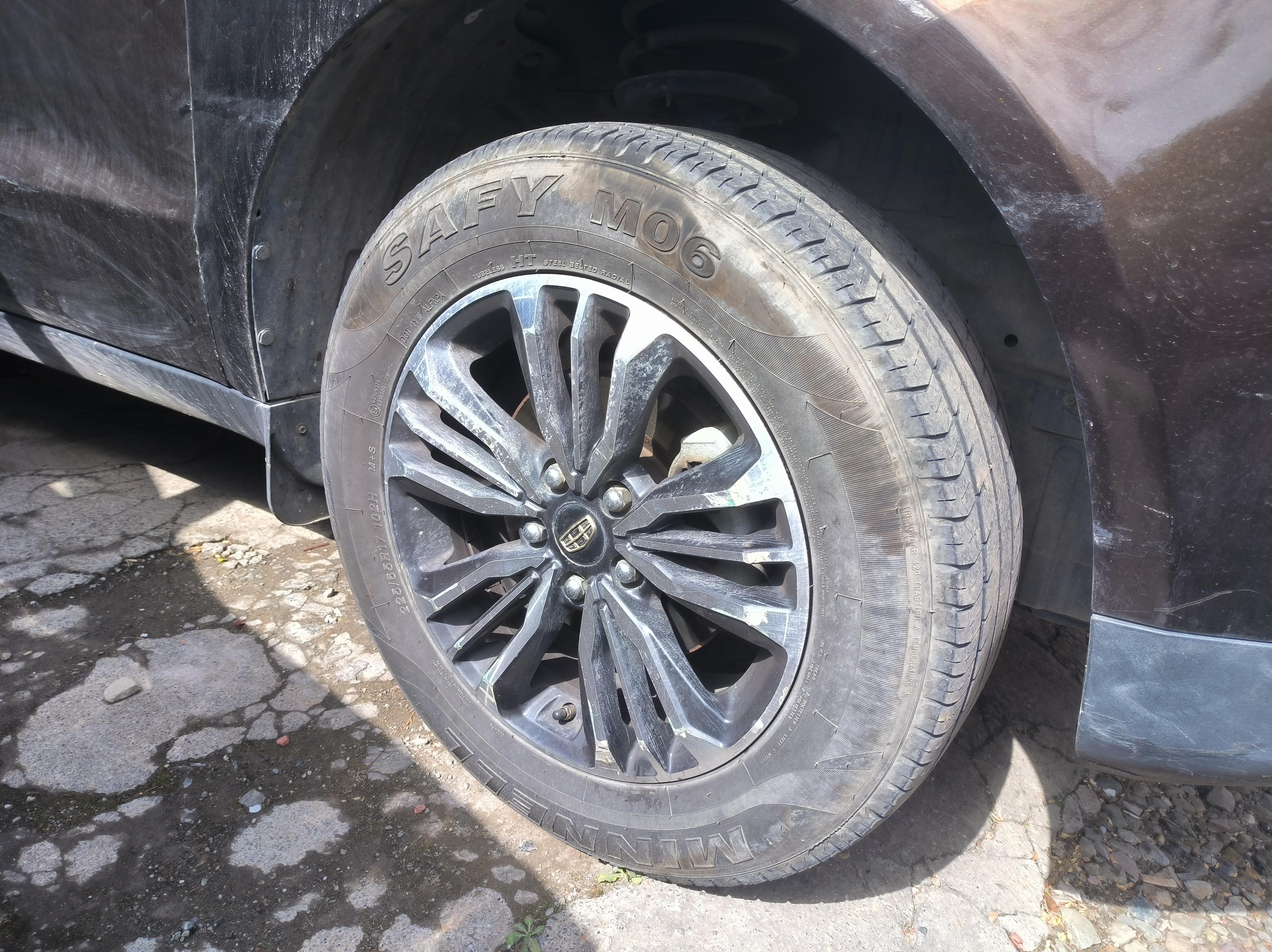 Geely Vision X6 2017 thumb 4