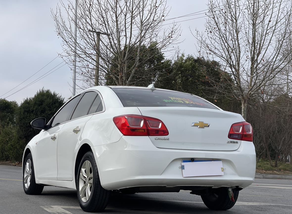 Chevrolet Cruze 2015 thumb 3