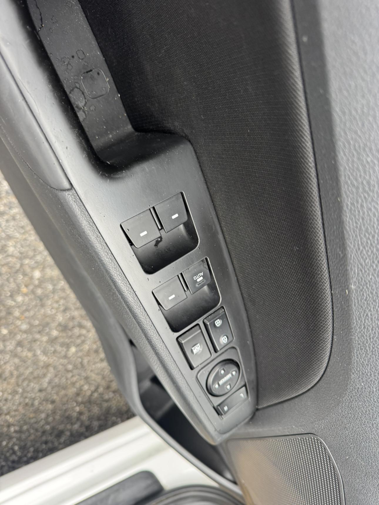 Hyundai Elantra 2017 thumb 5