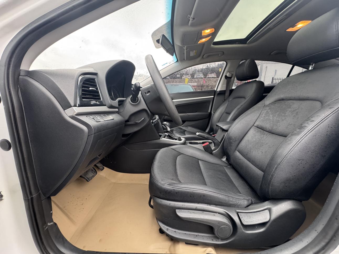 Hyundai Elantra 2017 thumb 9