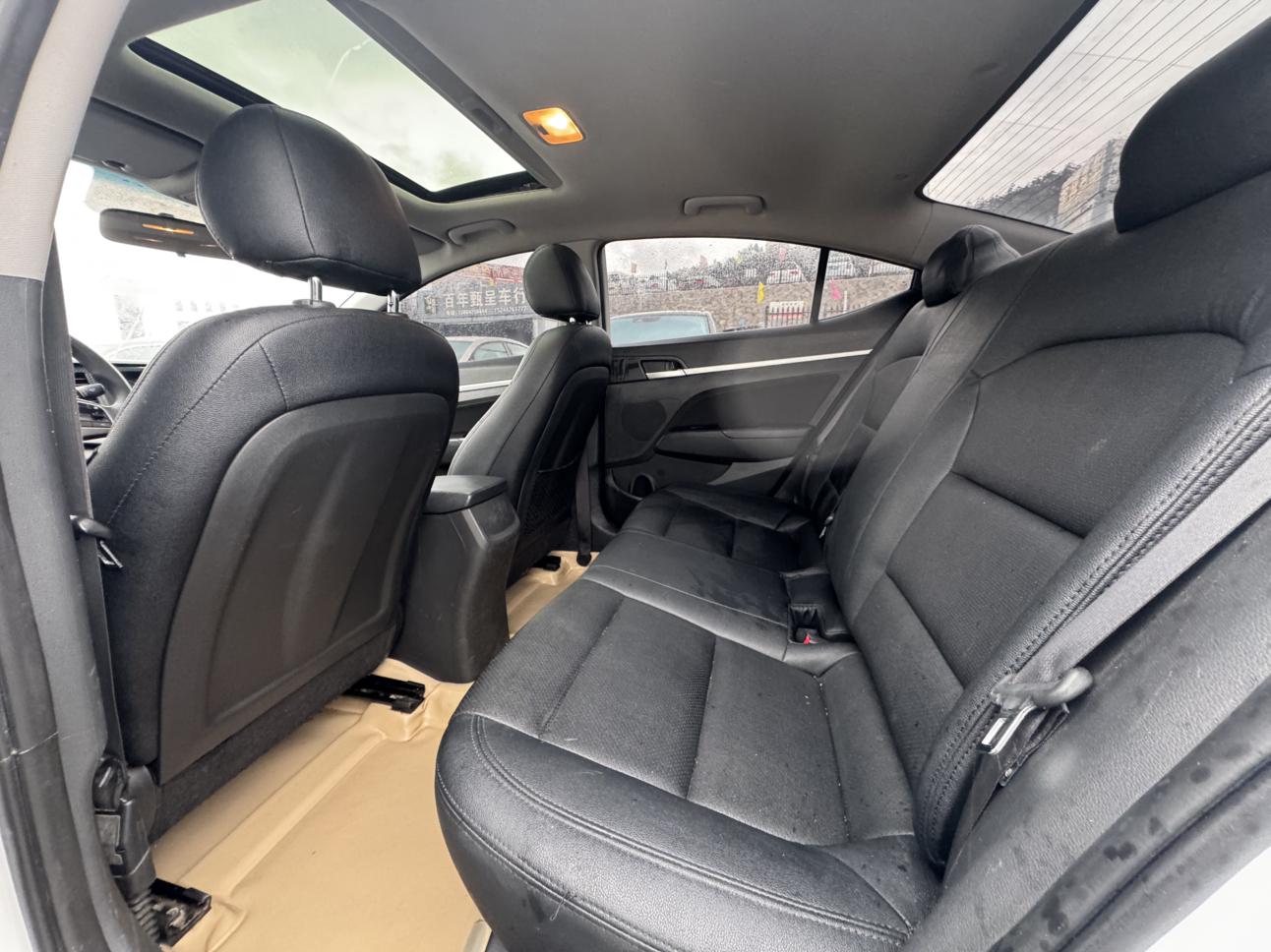 Hyundai Elantra 2017 thumb 11