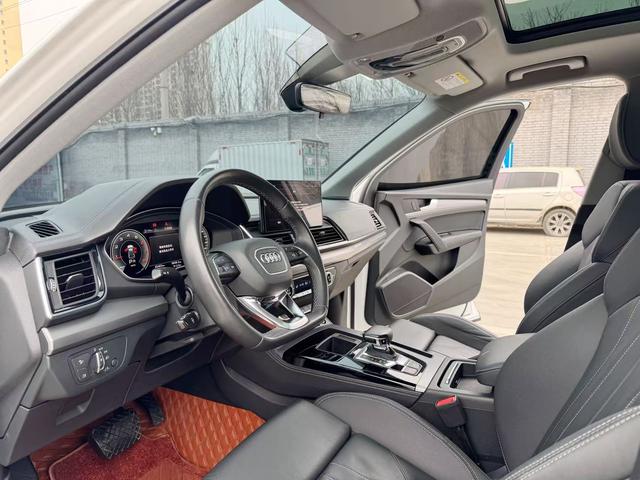Audi Q5 2021 thumb 3