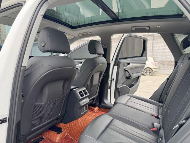 Audi Q5 2021 thumb 6