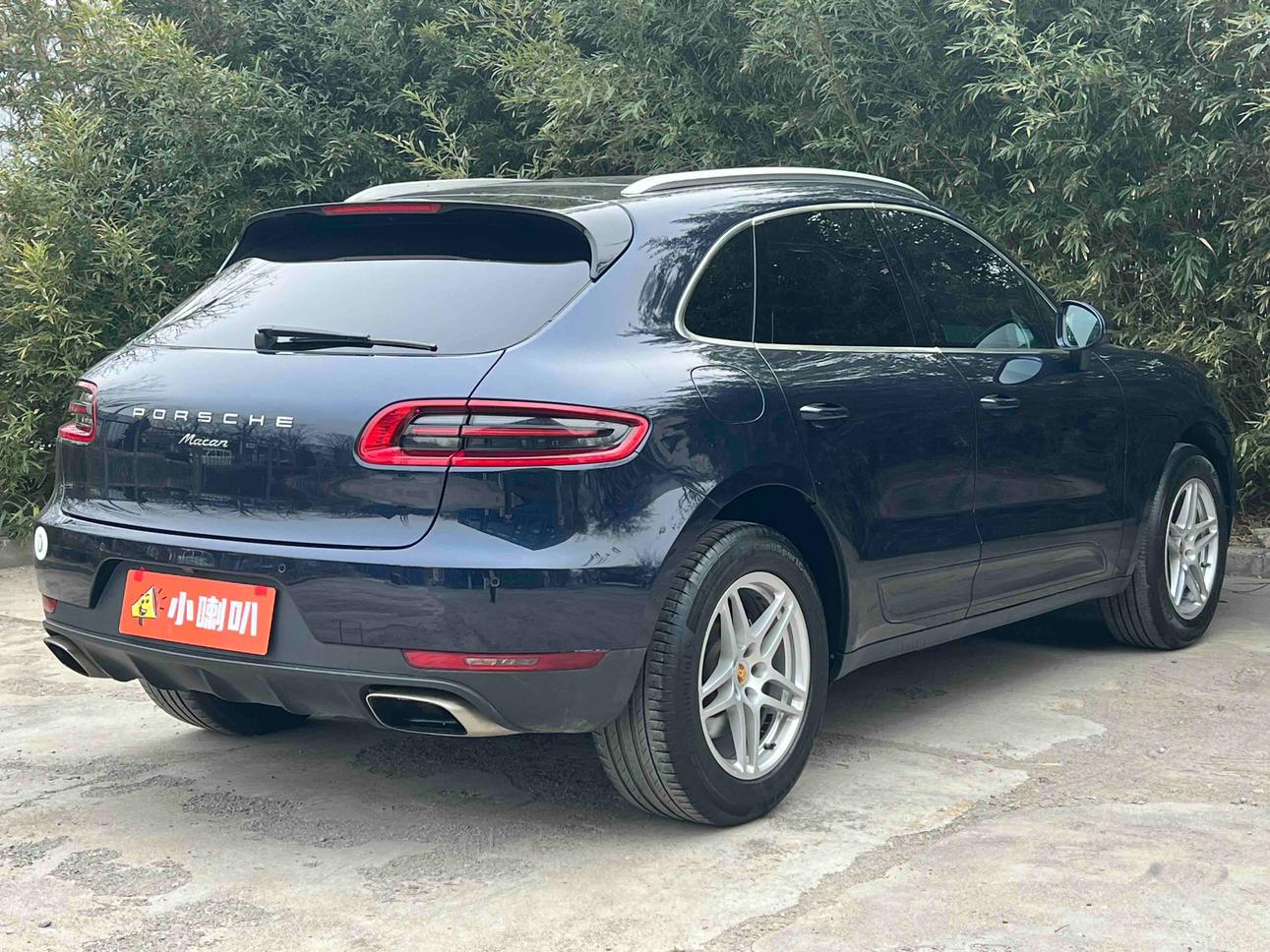 Porsche Macan 2016 thumb 4