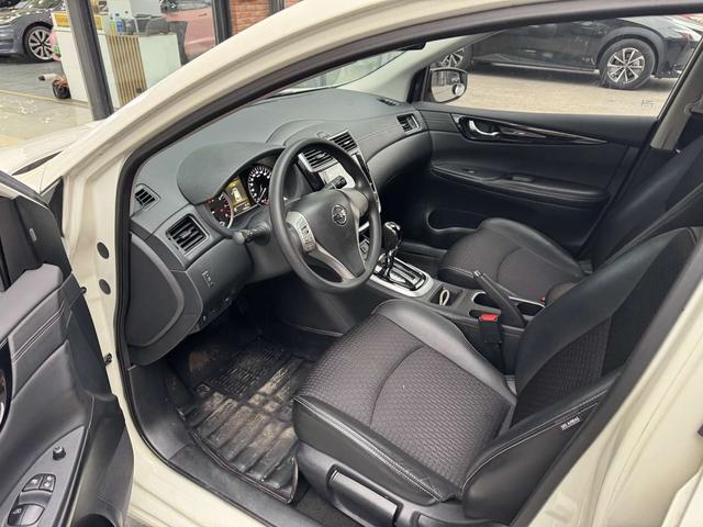 Nissan Tiida 2019 thumb 6