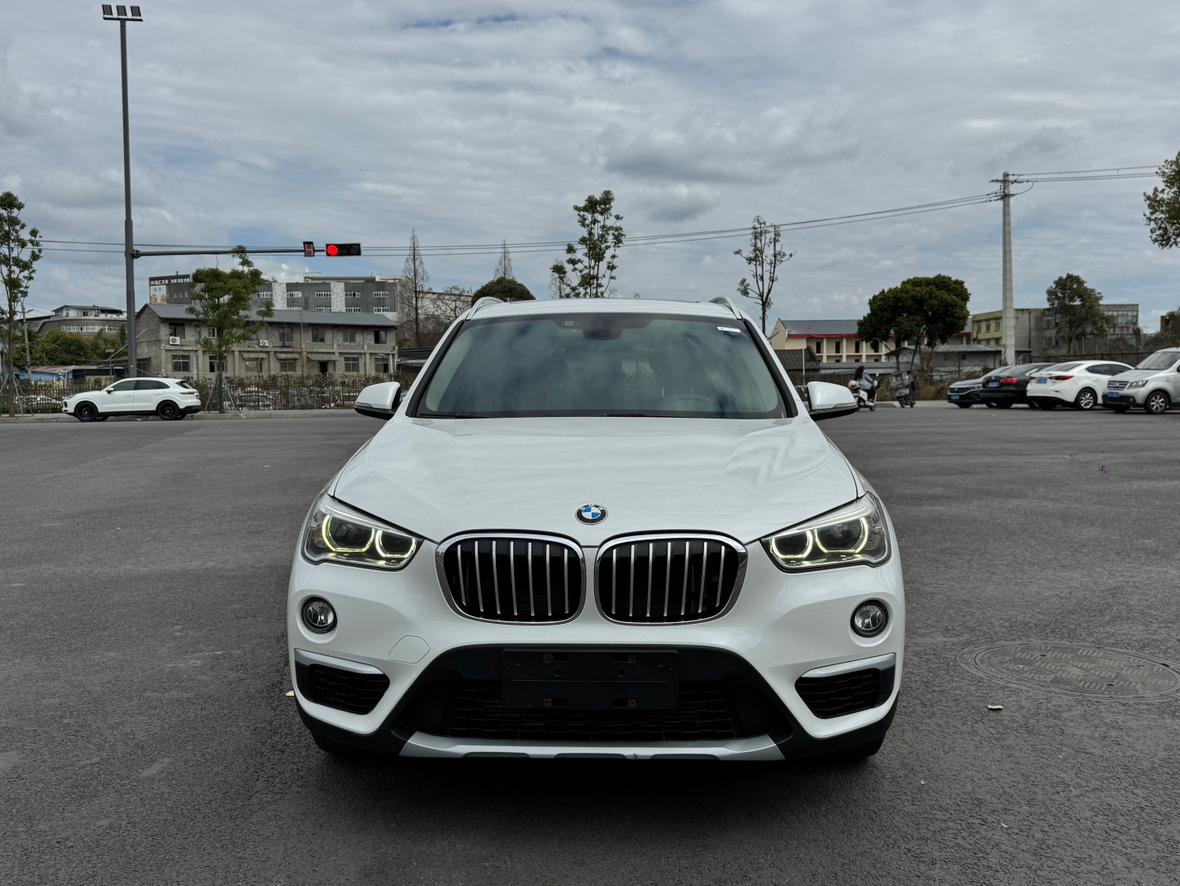 BMW X1 2018 thumb 10