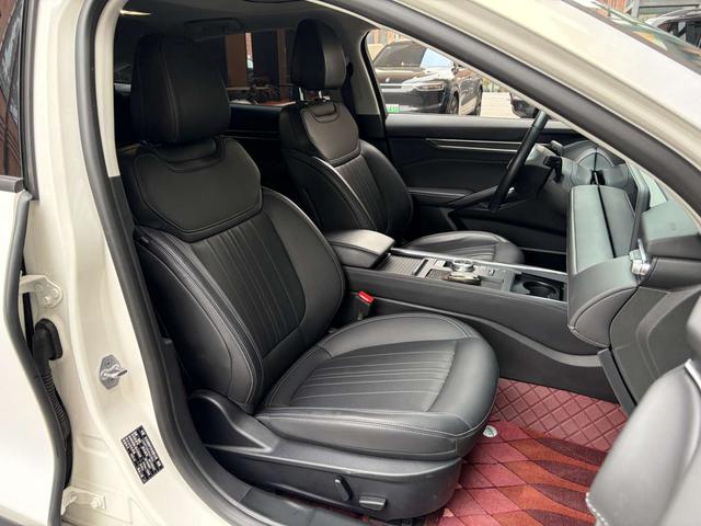 Ford Mondeo 2023 thumb 10