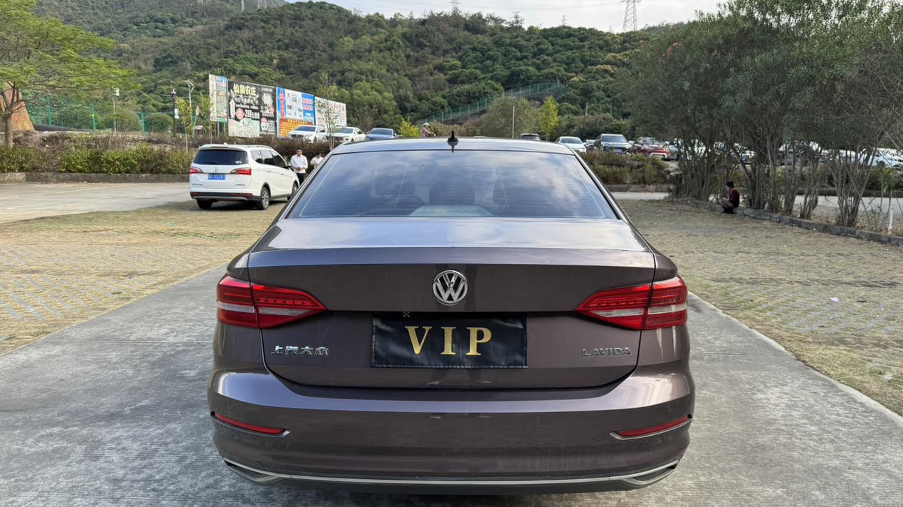 Volkswagen Lavida XR 2019 thumb 4