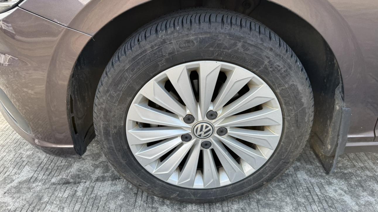 Volkswagen Lavida XR 2019 thumb 8