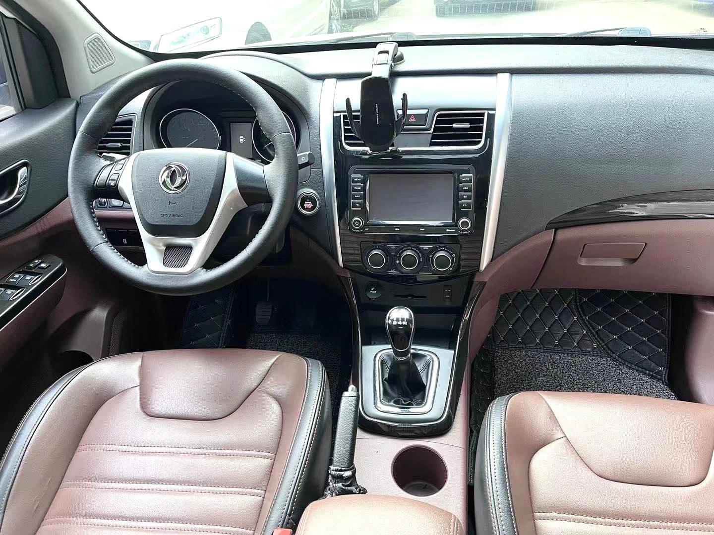 Dongfeng Fengxing SX6 2018 thumb 6