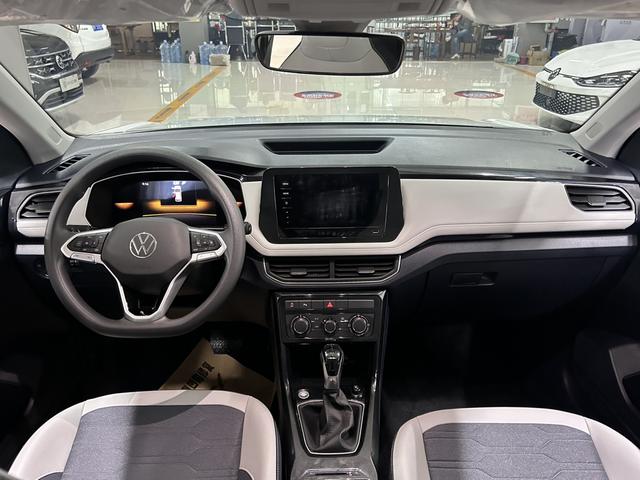 Volkswagen Tharu 2025 thumb 4