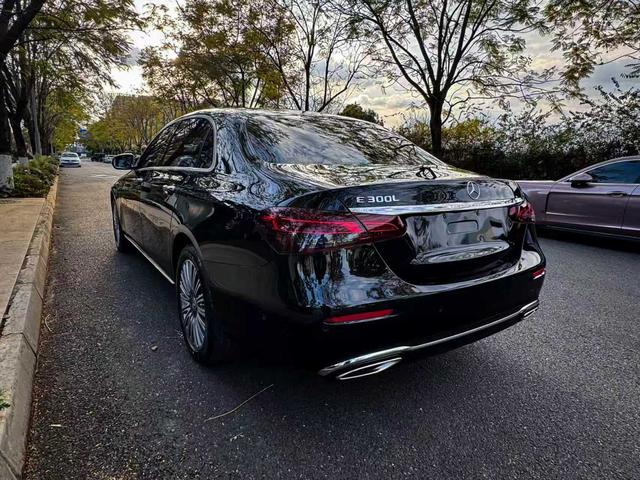 Mercedes-Benz E-Class 2022 thumb 8